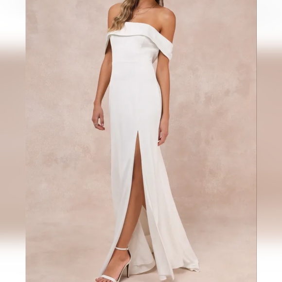 NWOT LULU'S SATIN OFF-THE-SHOULDER MERMAID MAXI DRESS X-SMALL - Picture 3 of 10